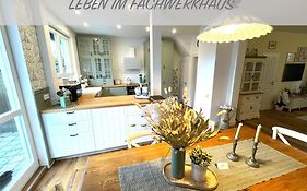 Customflats Erfurt - Tiefgarage - frisch renoviert